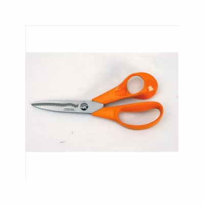 Fiskars – Ciseaux cuisine – 18 cm – lame inox microdenturee – poignées ergonomiques