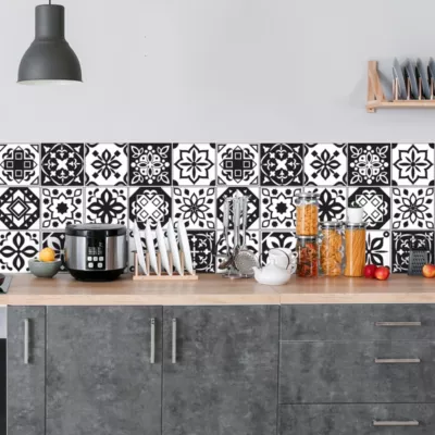 Crédence adhésive carreaux de ciment noir et blanc 40X200cm