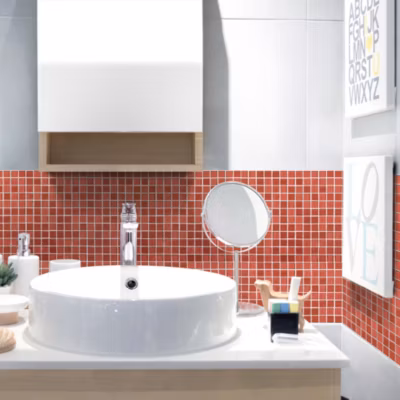 Mosaique de verre  2.3X2.3 Cm Ondulee Rouge – vendu par plaque de 30X30 Cm –